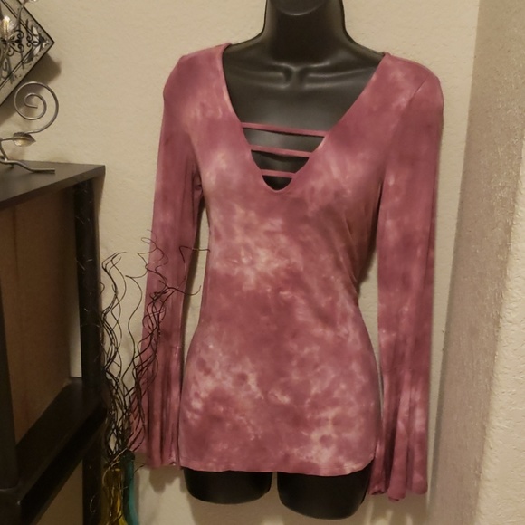 American Eagle Outfitters Tops - Sz S American Eagle Ty dyed  Soft & Sexy T